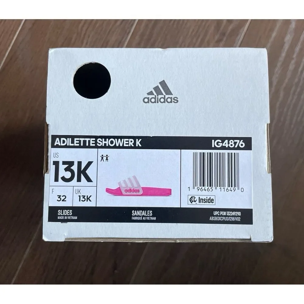 Adidas‎ empty shoe box